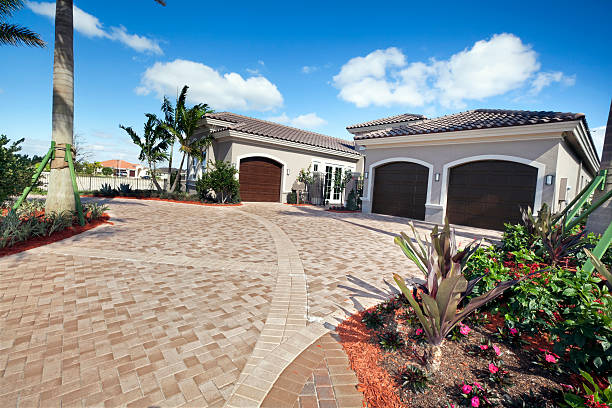 Best Concrete Driveway Paving in Seminole Manor, FL