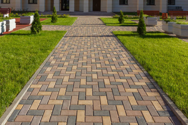 Best Decorative Driveway Paving in Seminole Manor, FL